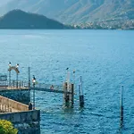 Domus Elena Lakeview *