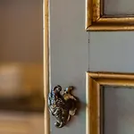 Domus Elena Lakeview Apartment