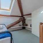 Domus Elena Lakeview Apartment