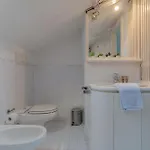 Domus Elena Lakeview