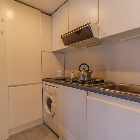 아파트 Domus Elena Lakeview *