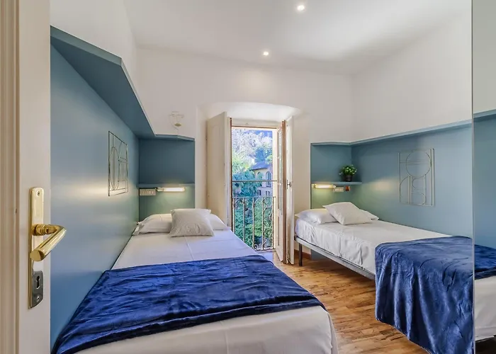 Domus Elena Lakeview בלאג'יו