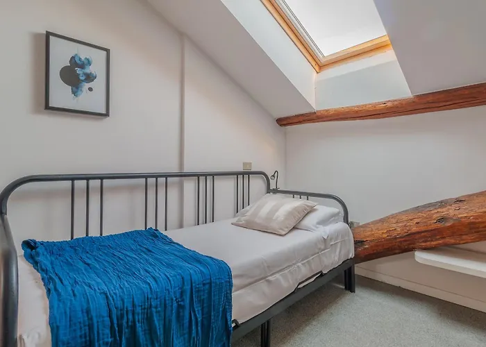 Domus Elena Lakeview * בלאג'יו